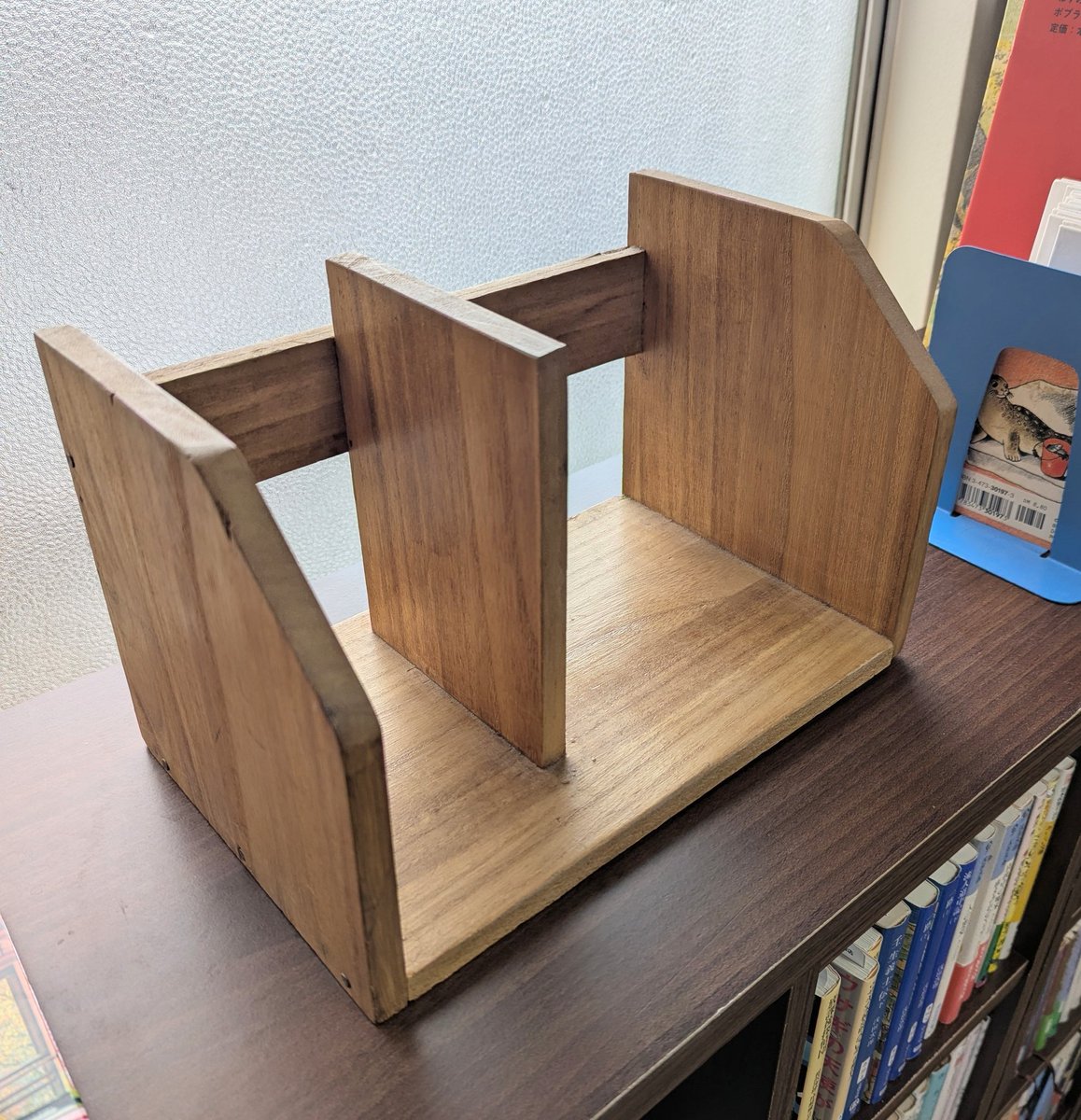 私も小学生時代に図工の授業で作ったのがあります、約40年もの。今も