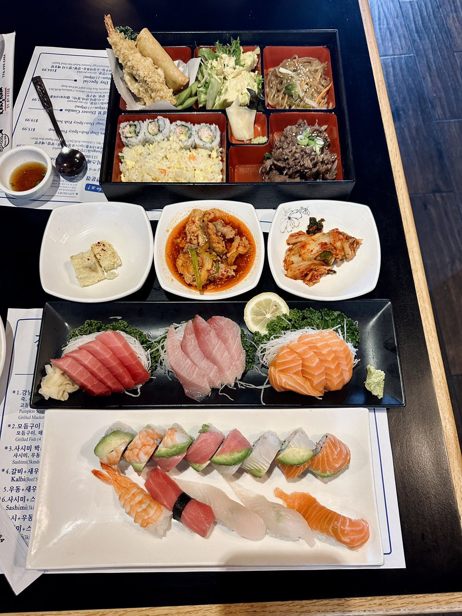 Agnes_Mayasari's tweet photo. Kang Nam Sushi Restaurant https://t.co/uDe5Eoj2TA