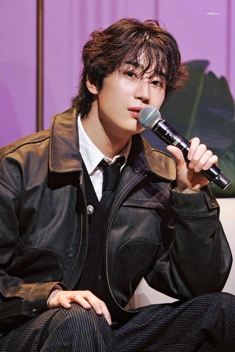 𝐂𝐇𝐄𝐑𝐈𝐒𝐇❤︎ tweet media