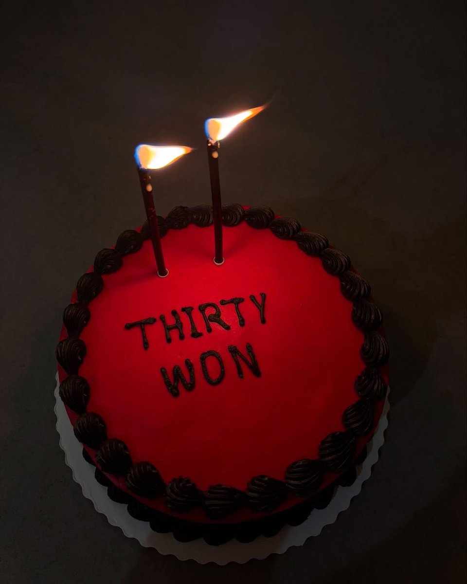 unicornlandx's tweet photo. Guys I made it #hbday2me 🥹💖 https://t.co/3TIUjV64EP