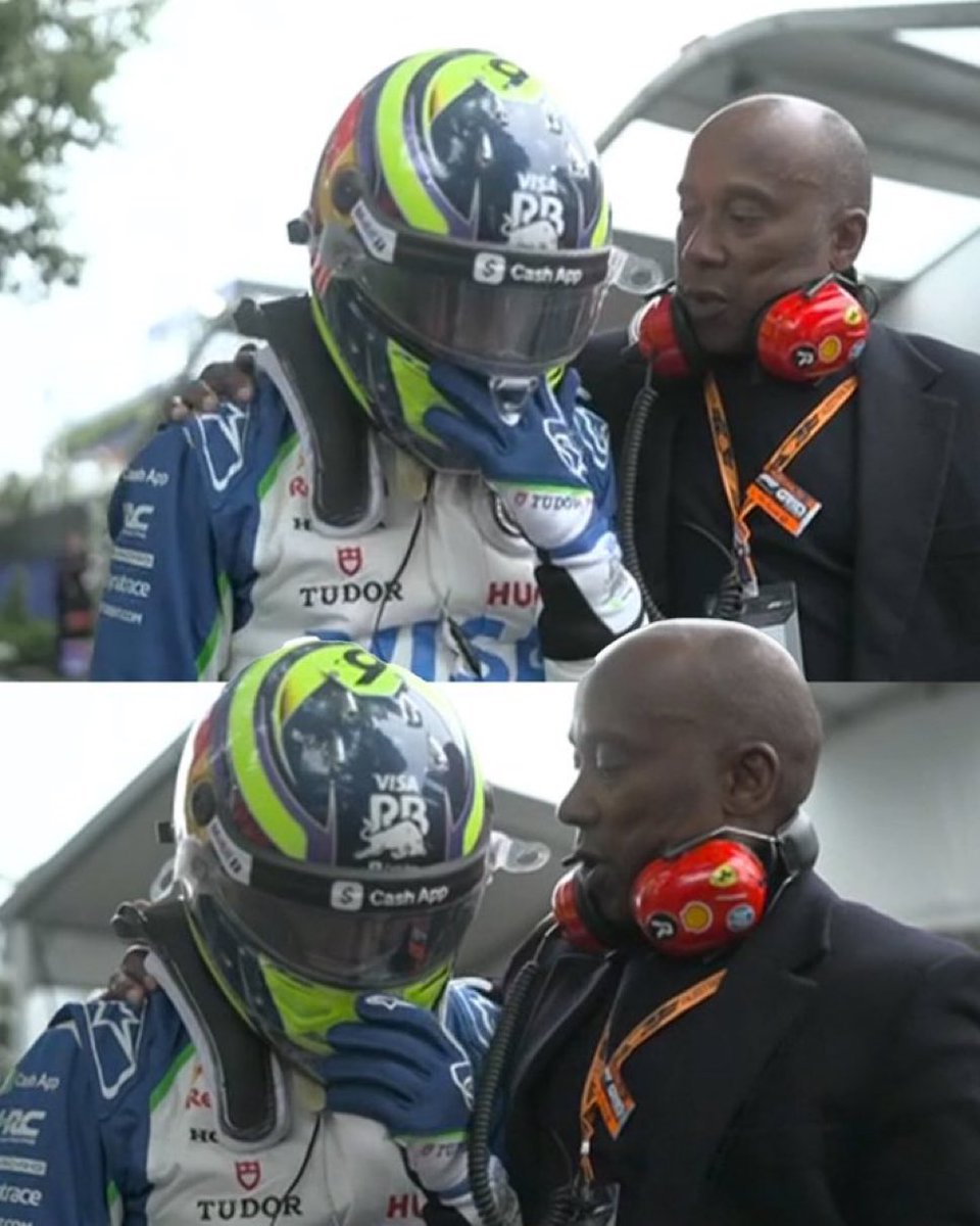SirCular_'s tweet photo. 😢 El padre de Hamilton fue a consolar a  Hadjar después de su insólito accidente en la vuelta de formación del #AustralianGP https://t.co/BowbQ121kC