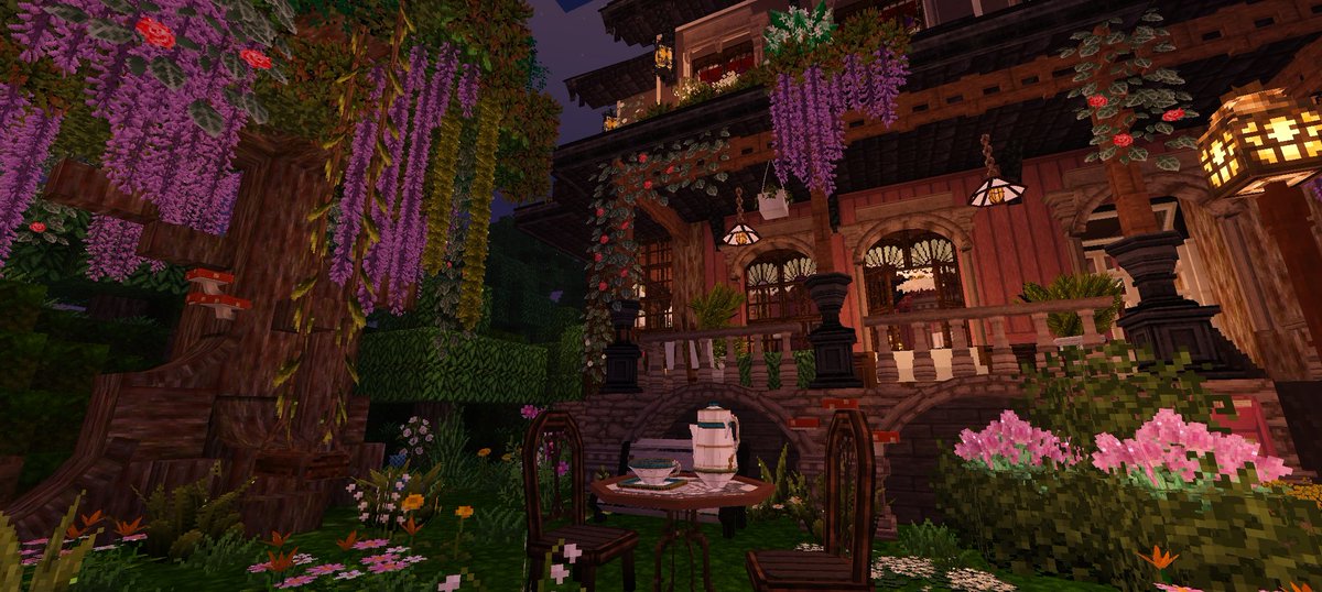 Daylight_Fought's tweet photo. Overgrown cottage, Love the 9den garden pack update, I'm so inlove with the wisteria vines and climbing roses, so cuteeeee!!!!

#Minecraft #Minecraftpe #9DEN_texture https://t.co/qQAuzHKod6