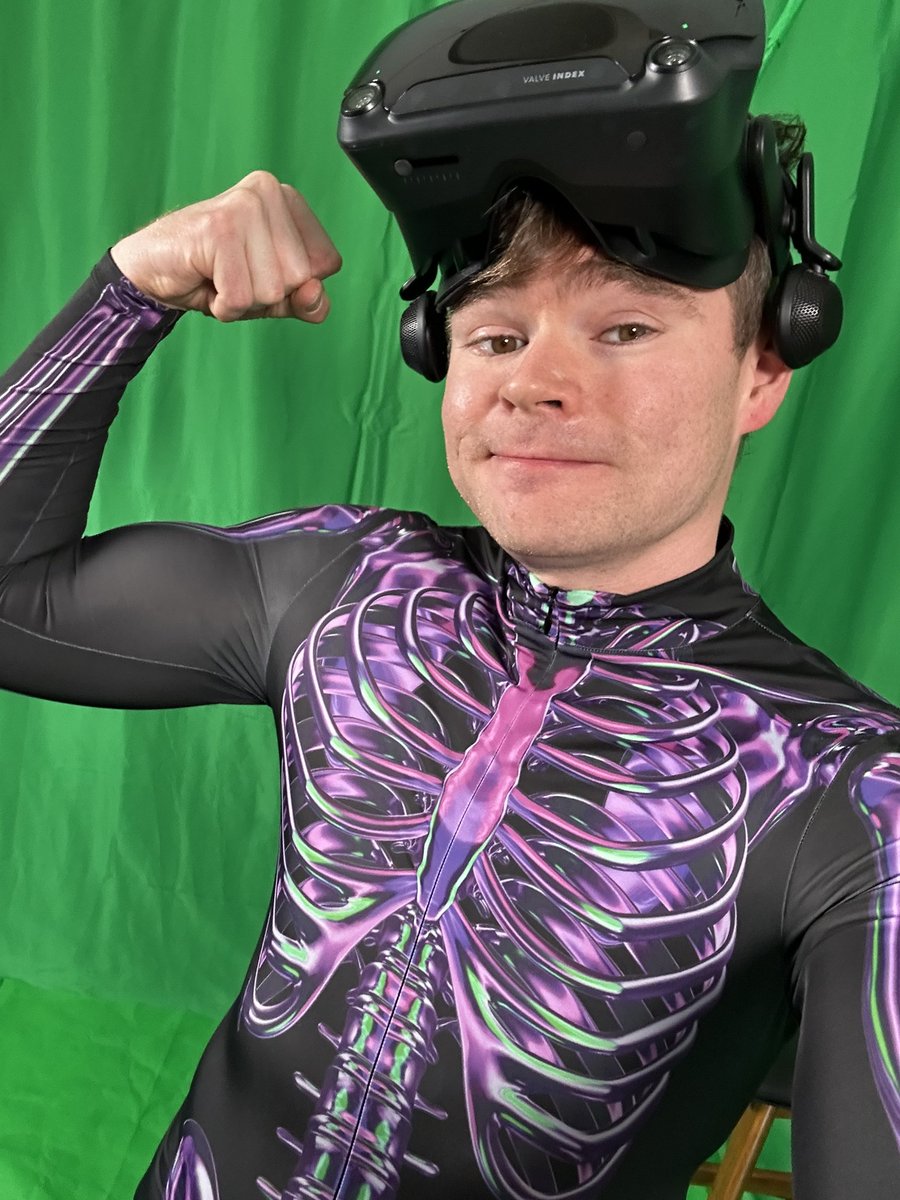 SlasherBoyVR's tweet image. IM BACK LIVE ON TWITCH NOW! 🤟🏻