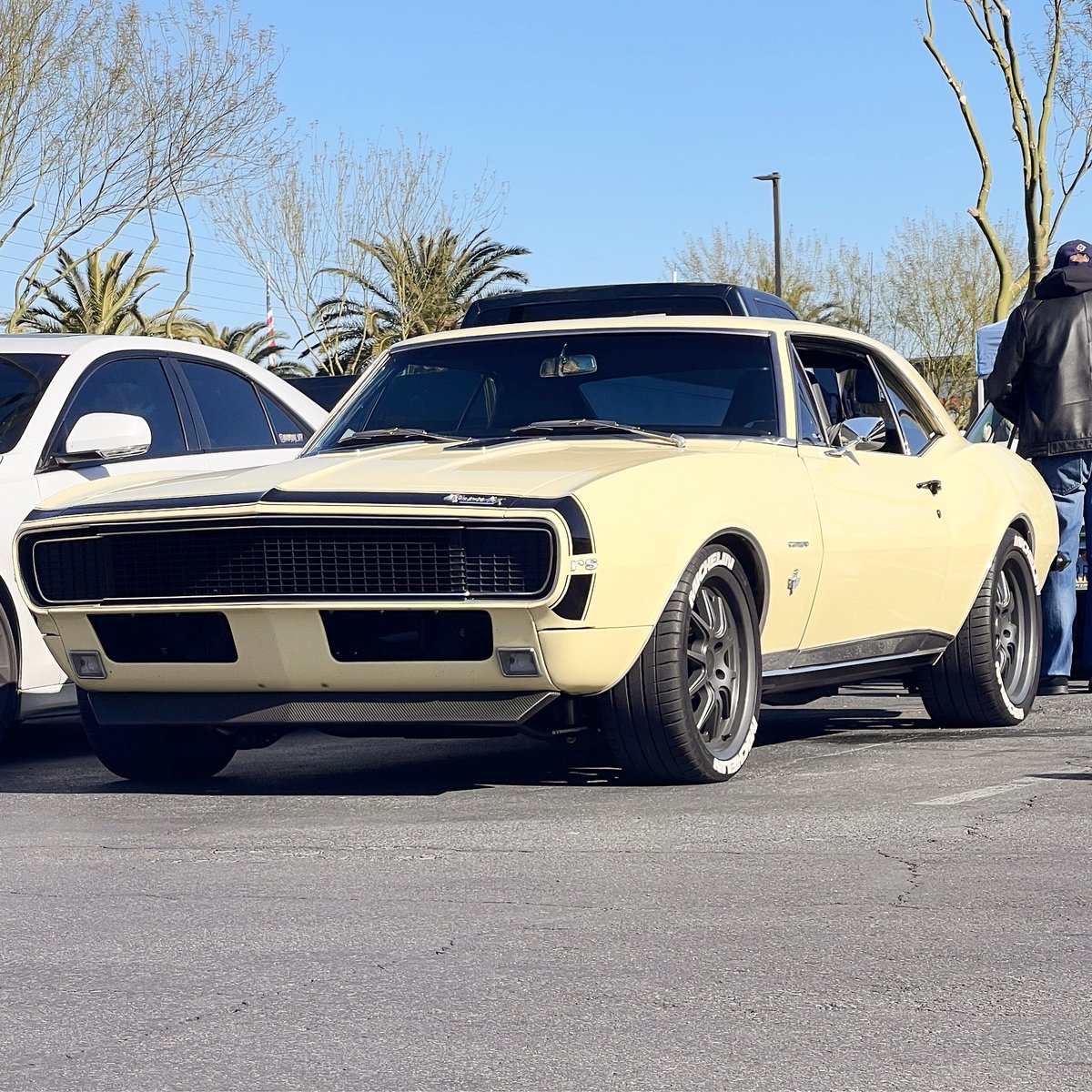 techvector's tweet image. Vegas days… 5speed ripping. 🔥 
#1967Camaro #67camaro #lasVegasHotrods