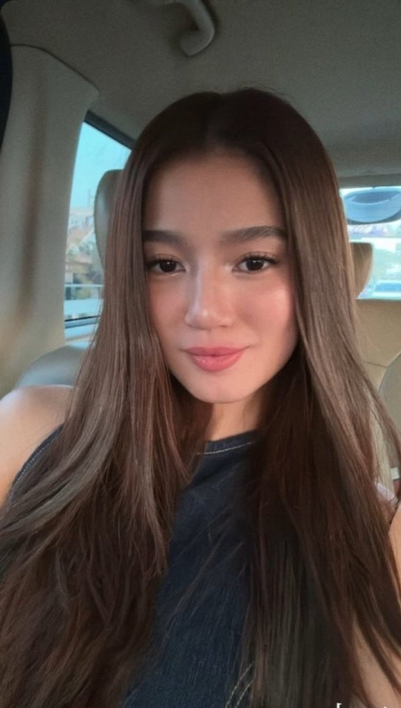 blieverr's tweet photo. belle mariano selfie >> https://t.co/yTalnXV6qR