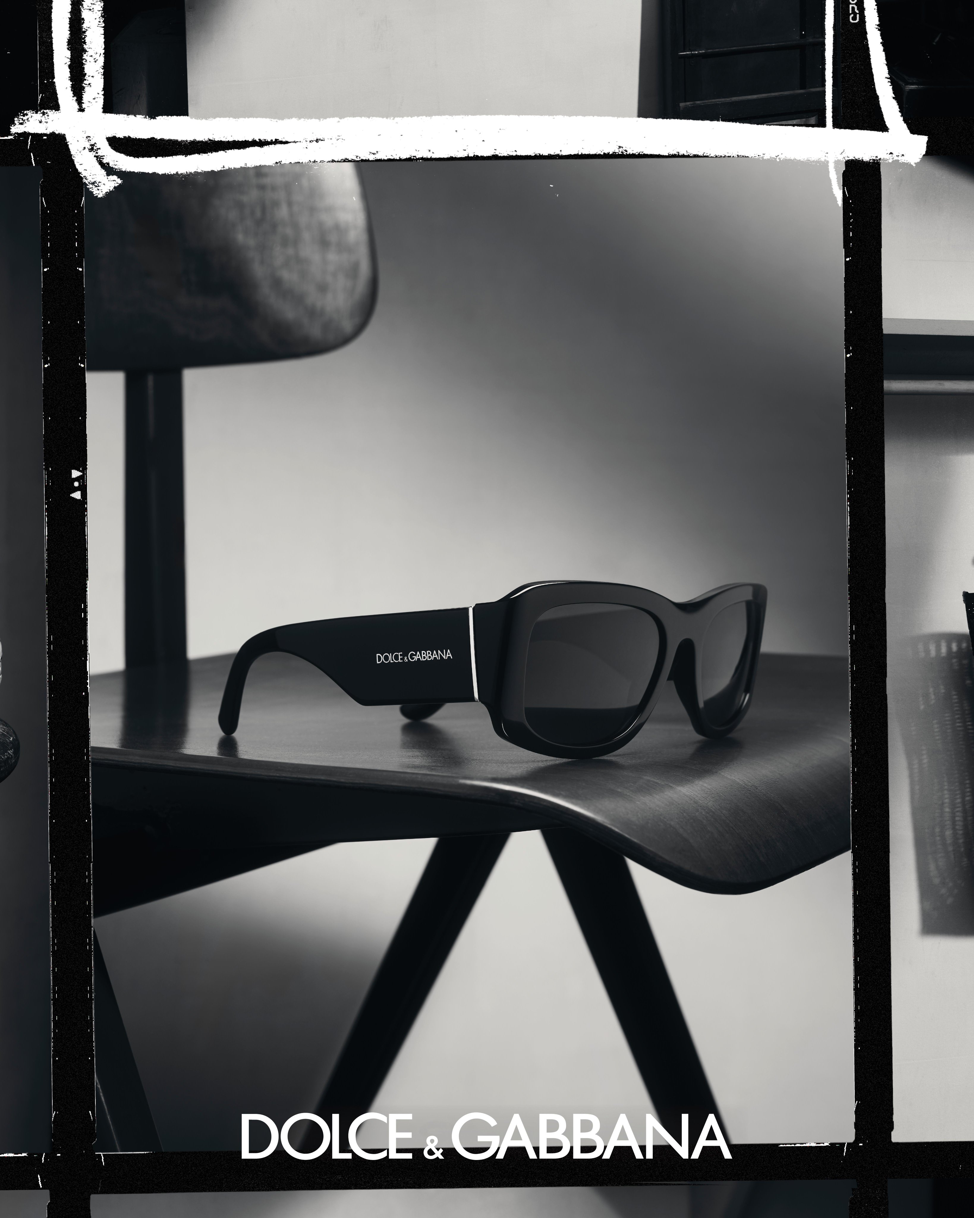 新品 DOLCE&GABBANA サスペンダー ブラック 冊子 箱付き Dolce & Gabbana Sequin Clutch Bag Dolce Box Fashion Sinner