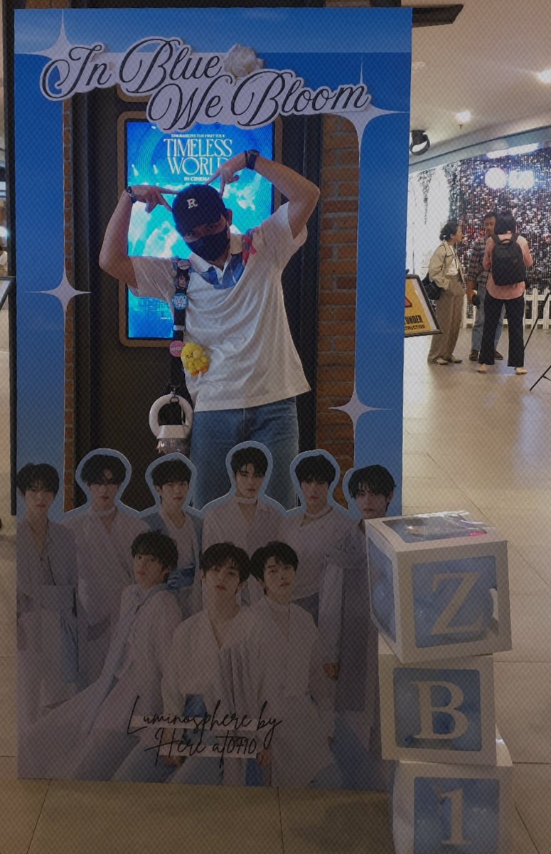 Taeraebon's tweet image. Kemarin seru bgt🥺💙 gaknyangka perjalanan ZB1 bersama Zerose udah sejauh ini yaa.... bertemu keluarga &amp;amp; teman baru disini, terimakasiih atas mommentnya semua merayakannya!
 #NobarBarengZEROSE🫶 @ZEROBASEONE_INA @ZER0_2E  @zero4se