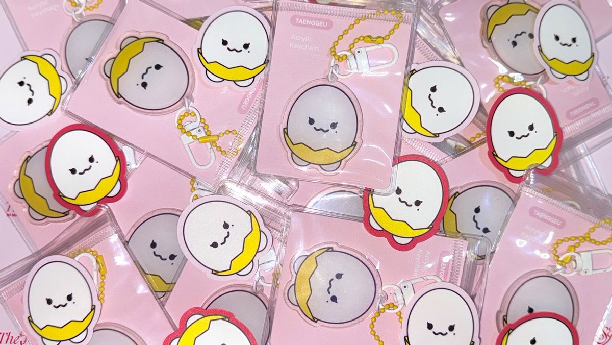 Taenggeu acrylic keychain and stickers! 😉🥚