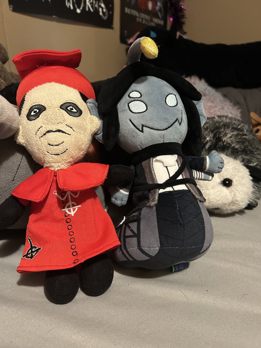 day 92

besties with plushia !!!

(submission by <a href="/ULTRAFISHE/">🦇gabr 🍉</a>!)