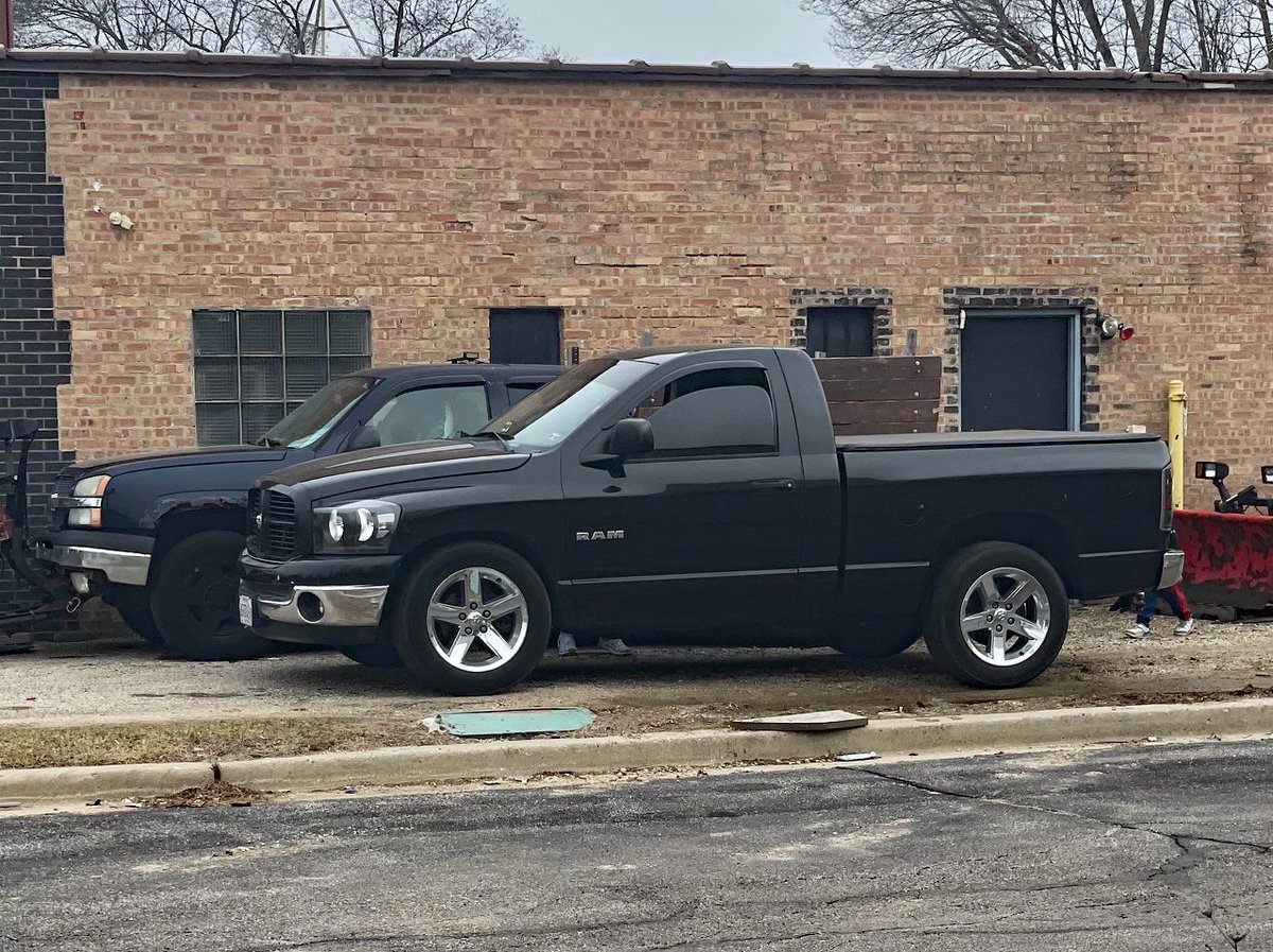 Car_Guy_Tom's tweet image. The Saturday Collection! Shorties! Stubby Buddies!#ShortBed #RegularCab #Shorties #Saturday #pIckupTrucks #CarSpotter