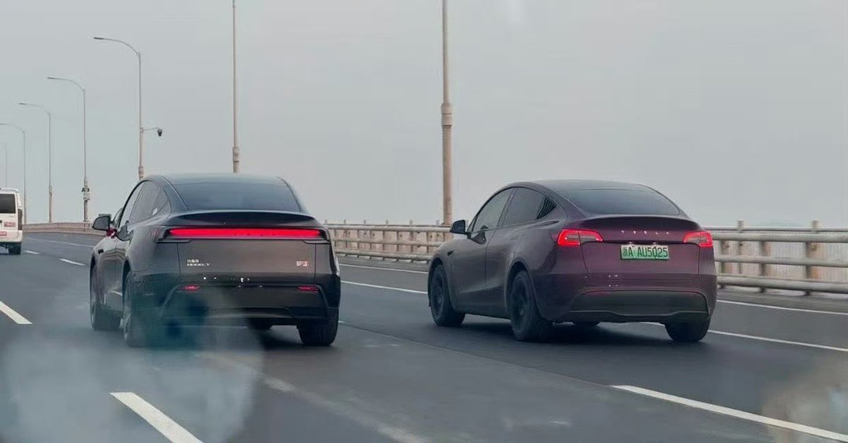 Luis Felipe Maridueña (@luisfelipe87) on Twitter photo Confirma si los viste en el puente de la unidad nacional llegando a Durán <a href="/waxO7/">Wacho Alvarado</a> #tesla #teslajuniper #teslamodely Confirma si los viste en el puente de la unidad nacional llegando a Durán <a href="/waxO7/">Wacho Alvarado</a> #tesla #teslajuniper #teslamodely