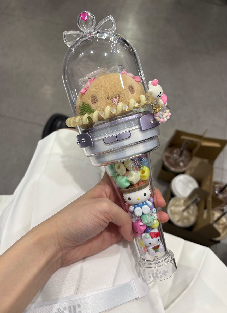 アイリット ペンライト トレカあり モカちゃんうちわ 銀テ アイリット ペンライト トレカあり モカちゃんうちわ 銀テ - メルカリ