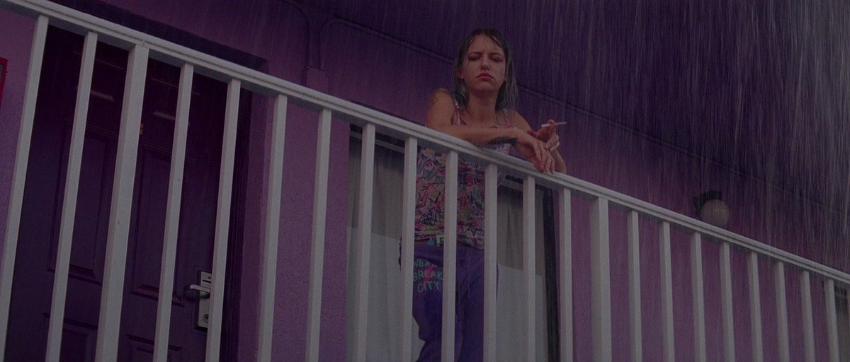 screenscaps's tweet image. the florida project  (2017) dir. sean baker