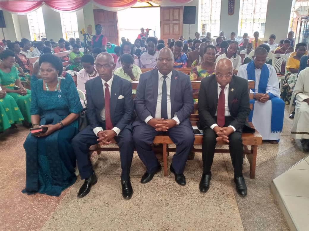 HonestKaberuka's tweet photo. The Kabale District Woman member of parliament Hon Atwakiire Catheline Ndamira together with his counterpart the Kabale Municipality Legislator Hon Kamara Nicholas Thadeus at St James Kijuguta COU attending the Induction Service of Rev Golden Akatuhurira. https://t.co/CXaseimjX2