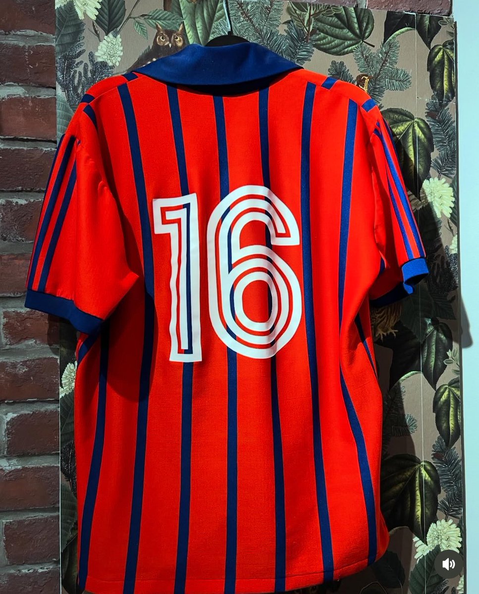 Jag hade en dröm inatt. Vi mötte Chelsea borta på Stamford Bridge i denna tröja. ❤️