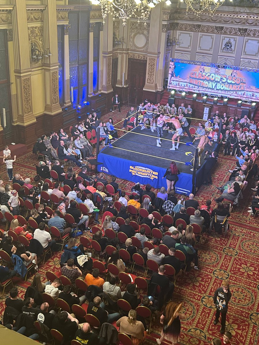 LordProvostGCC's tweet photo. Wow that was amazing night last night for the sold out City Chambers for the Wrestling Event🔥

Massive shout outs must go to everyone who came along, to the wrestlers for putting on a fantastic show &amp; to everyone who put it all together to make it happen👏 👏

@BlockbusterWres https://t.co/KLKn7Iv3ng