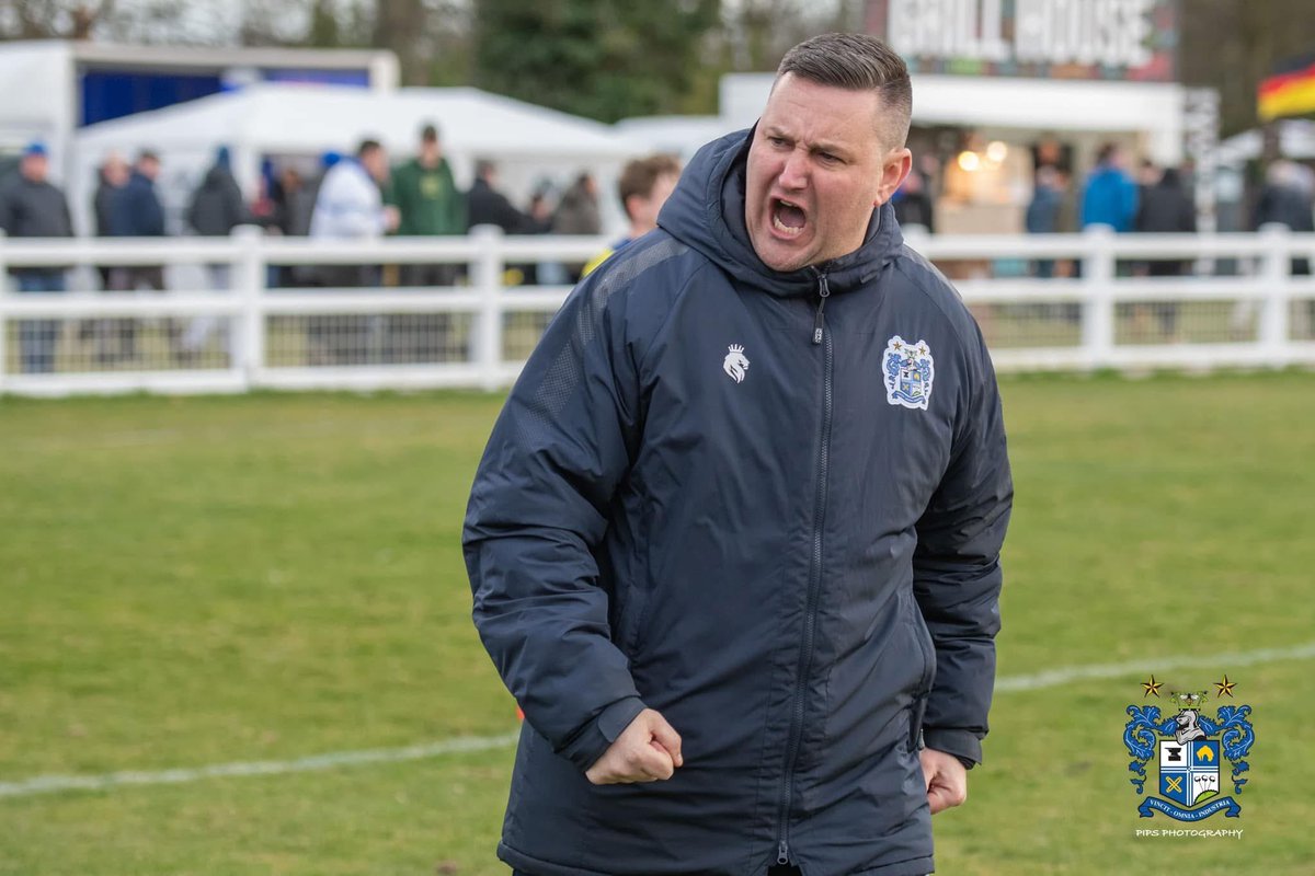 50th league win as the manager of Bury FC….<a href="/davidmcnabb82/">David McNabb</a> that’s who!! 👏🏻👏🏻🔥🤍💙

Congratulations Dave! 
Win against St Helens yesterday, making it 50 👏🏻👏🏻

My Gaffa that is!! 💪