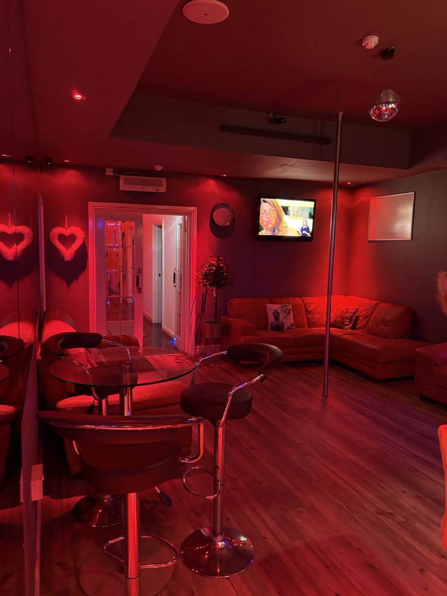 for_sauna58886's tweet photo. We are open from 12pm-late 

B1 3rb 
#gaysauna #gayvillagebirmingham #gays #gaybrummie #menonly #sundaysauna 
@privatetodger @Desiladuk11 @Menoftheworld80 @GayBirminghamAL @BirminghamPride @UkTgirls @BirminghamPride https://t.co/5gyoLnCxeX