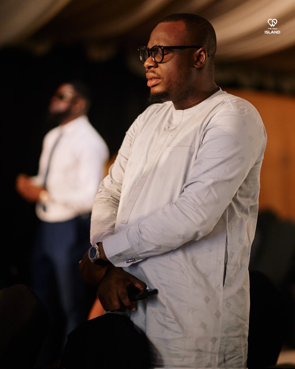 TheNew_Island's tweet photo. In our journey to becoming who He has called us to be, we've learnt how powerful the name of Jesus is.
Nothing compares to Him, no challenge is insurmountable when we call on His name.
#TheSojourner
#7YearsIn7Days
#WeAreTheNewIsland
#WeAreTheNew
#iLoveThisChurch https://t.co/WzIHxvD1Nj