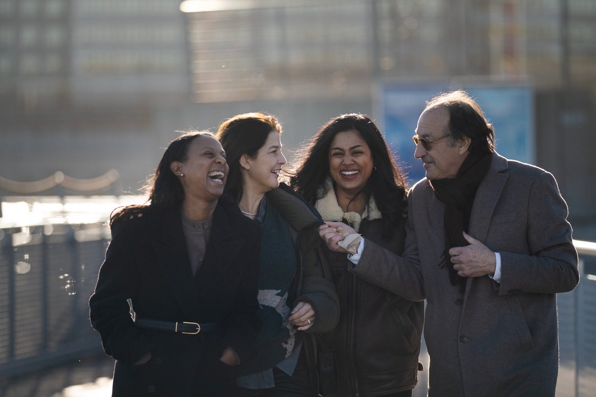 Tillsammans med ypperliga reporter Anna Wahlgren träffade jag stjärnan Amanda Lundeteg. Och även om vi tillbringade en inledande timme till att prata om klimakteriet så är resultatet en fullspäckad intervju om saker som är mer relevanta för Finansmagasinet läsare.