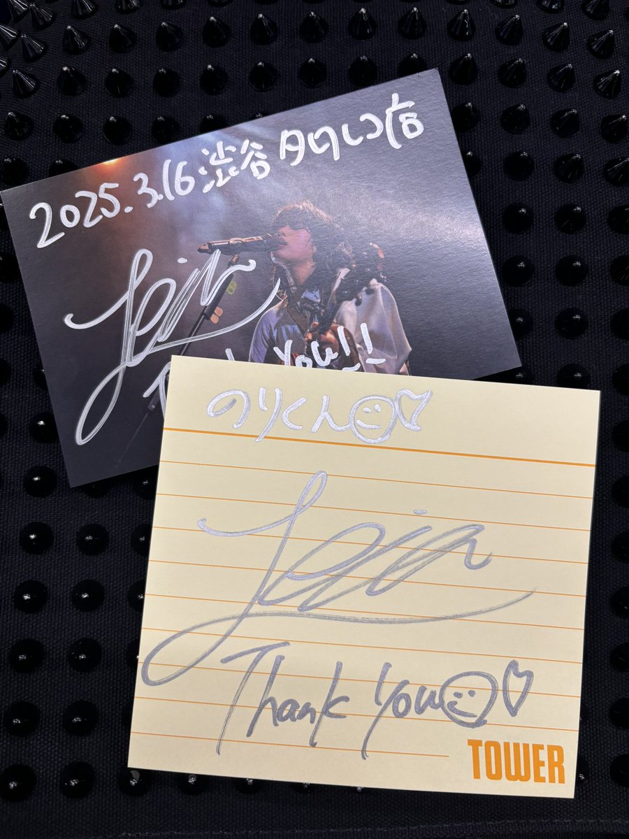 kazecape2's tweet photo. ほんこち
#Leina in STORE LIVE
@TOWER_Shibuya
デビューアルバム
『#愛の産声哀の鳴き声』がDISC💿として3/28発売!
そのイベントに参戦!
雨の中150人ほどの #Leiny と楽しんでまきました!
1.どうでもいい話がしたい
2.うたたね
3.喧嘩別れ
4.食わず嫌い
ミーグリ付き、貴重なサインまで👍 https://t.co/ehhnUIT7yE