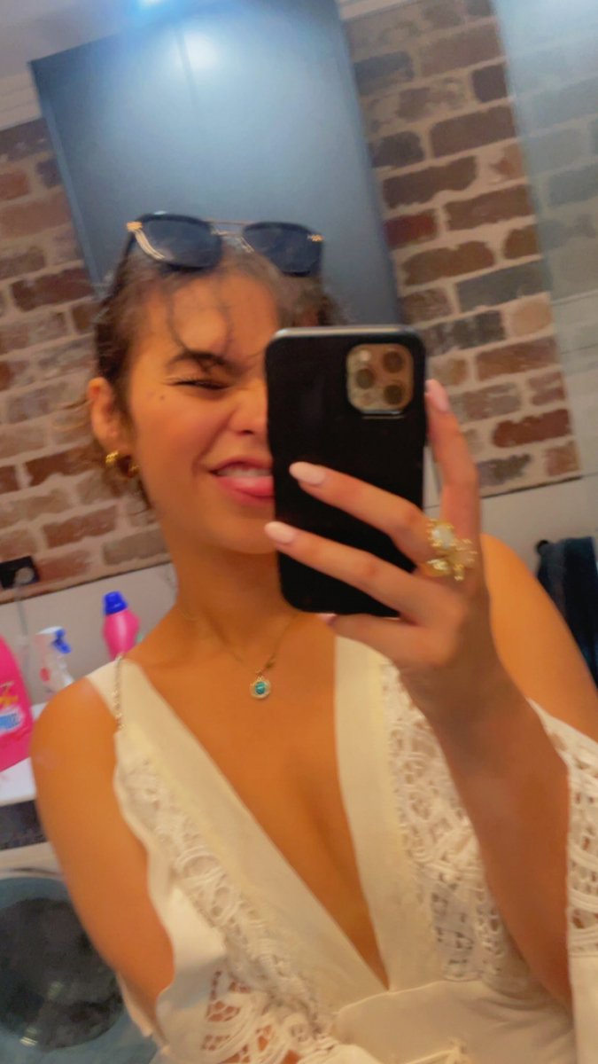 Amity_Veil's tweet photo. A blurry weekend before flying out of the country 😵‍💫

findom sub paypig cuck sole feet https://t.co/r6uKKEGd76