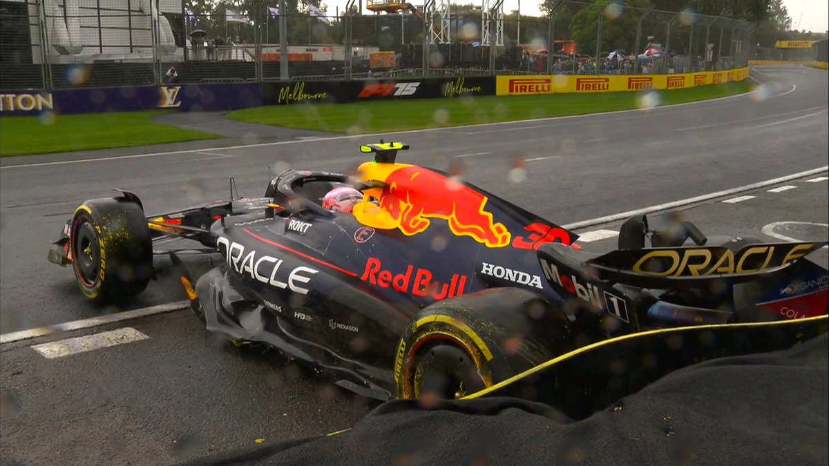 brown1689's tweet photo. What's up Slowson @LiamLawson30, what happened to you here? You say it's very easy to pull a @redbullracing car. https://t.co/fYkSt35Cb7