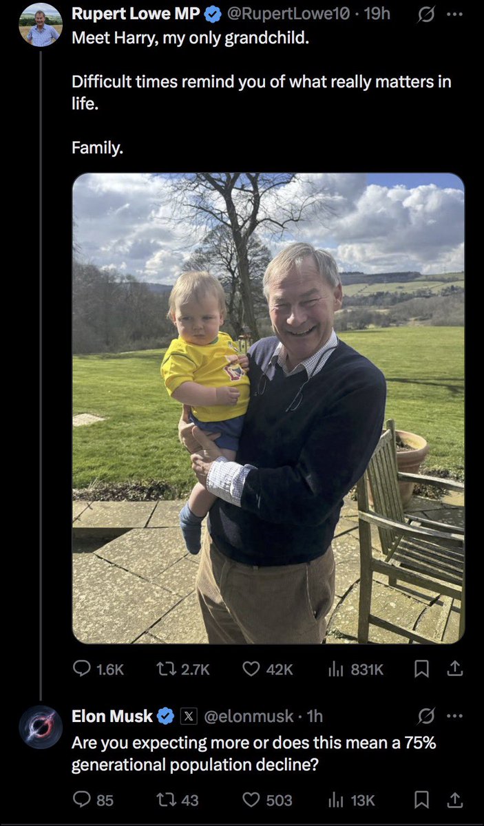 esjesjesj's tweet image. Elon is a legitimate sociopath. This is beyond being socially awkward.