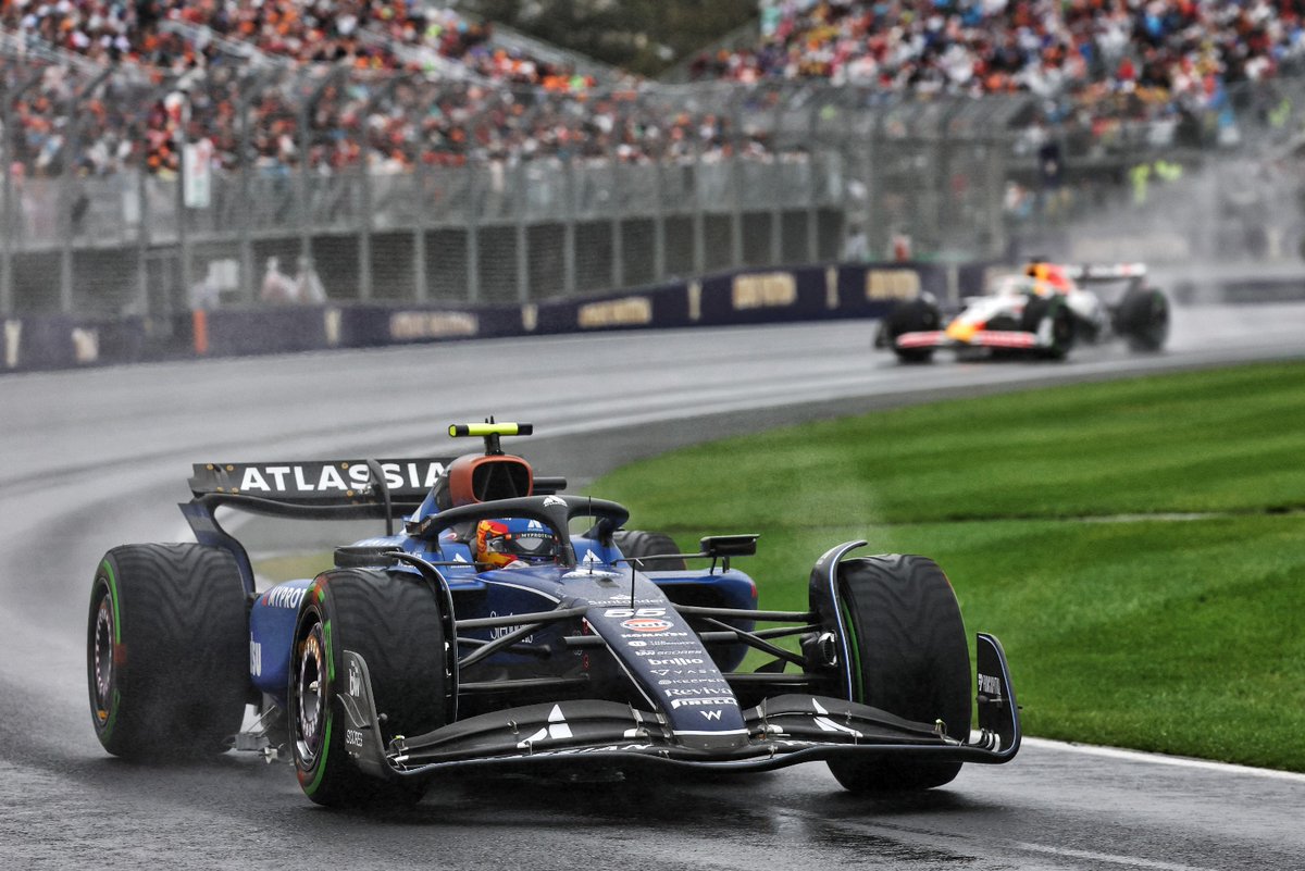 🇦🇺First of all, congrats to Alex and the team! For me, we checked the data and quickly understood what happened, which leaves me calmer. Frustrated and sorry for the team. I tried to help from the pit-wall and I’m already thinking about China next week!

👉carlossainz.es/en/carlos-sain…
