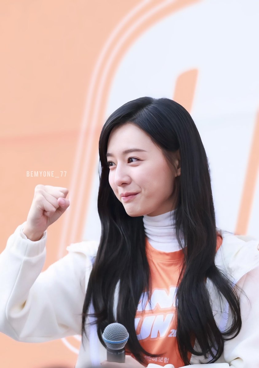 bemyone_77's tweet photo. 20250308
#김지원 #kimjiwon #金智媛 https://t.co/oPvC6rbfpa