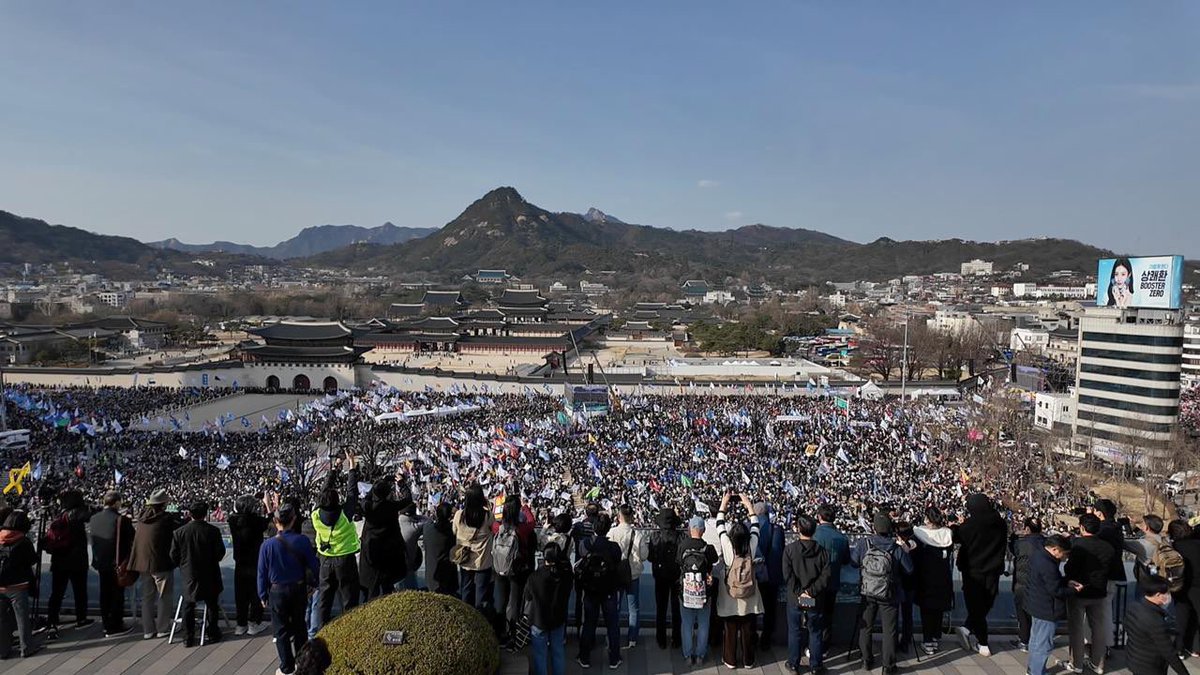 어제 광화문에서 소장하고 싶어서 찍는 사진