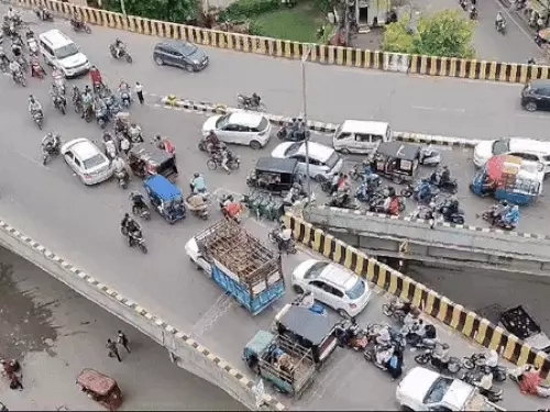 DainikBhaskar's tweet photo. RSRDC एमडी को लोकायुक्त का समन: एलिवेटेड रोड मामले में कई अफसर-इंजीनियर जांच के घेरे में, सुनवाई 15 अप्रैल को
#RSRDC #Rajasthan #Ajmer
https://t.co/3cNVA99tXE https://t.co/ilj5Ouwy9w