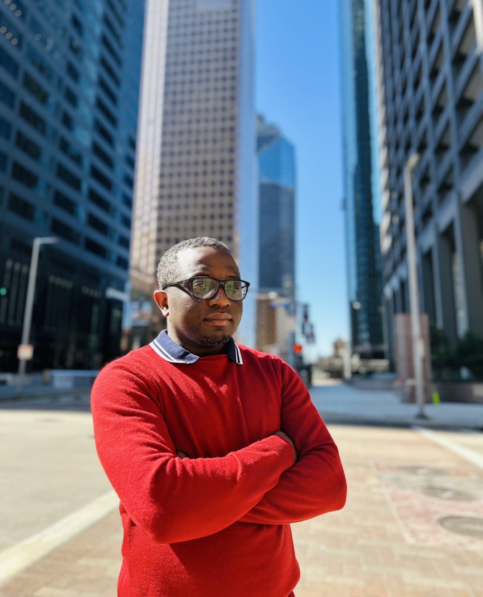 benjimk's tweet image. 🤔 Ce matin, je me pose une question essentielle : la RDC décollera-t-elle vraiment un jour ? 🇨🇩✈️

Beaucoup passent leur temps à répéter “pendant 18 ans…” pour accuser Joseph Kabila, alors qu’on nous dit que le budget du pays est aujourd’hui 4 à 5 fois plus élevé 📈💰. Pendant…