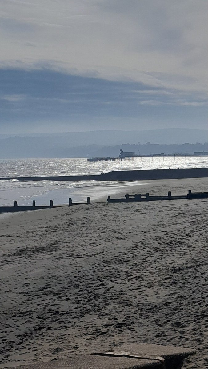 Out On seafront.
chilly but sun is out.
#sandown