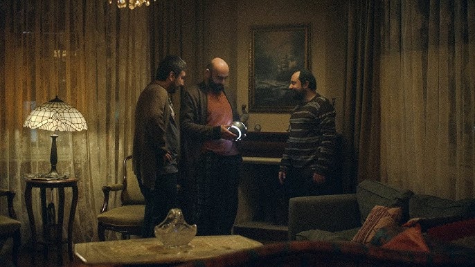 gibi'nin yeni bölümü black mirror tadında olmuş 🧇 yabancılaşma, izolasyon, ai kullanımı, fitne fesat, anlaşılamama...gibi gibi günümüz dertlerini kara mizahla sunuyorlar yine