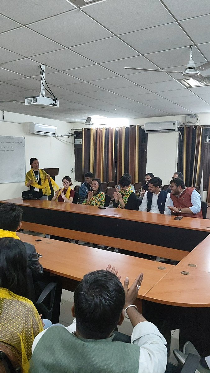 abvpjk's tweet photo. Day 5 SERU Tour delegates had a meeting with Padma Shri awardee Dr. Harmohinder Singh Bedi and Dr. Ashish Arora, Director, IKG Punjab Technical University, Amritsar Campus. 
The conversation was filled with inspiration and guidance

#SERU2025 https://t.co/HxgAkpojMD