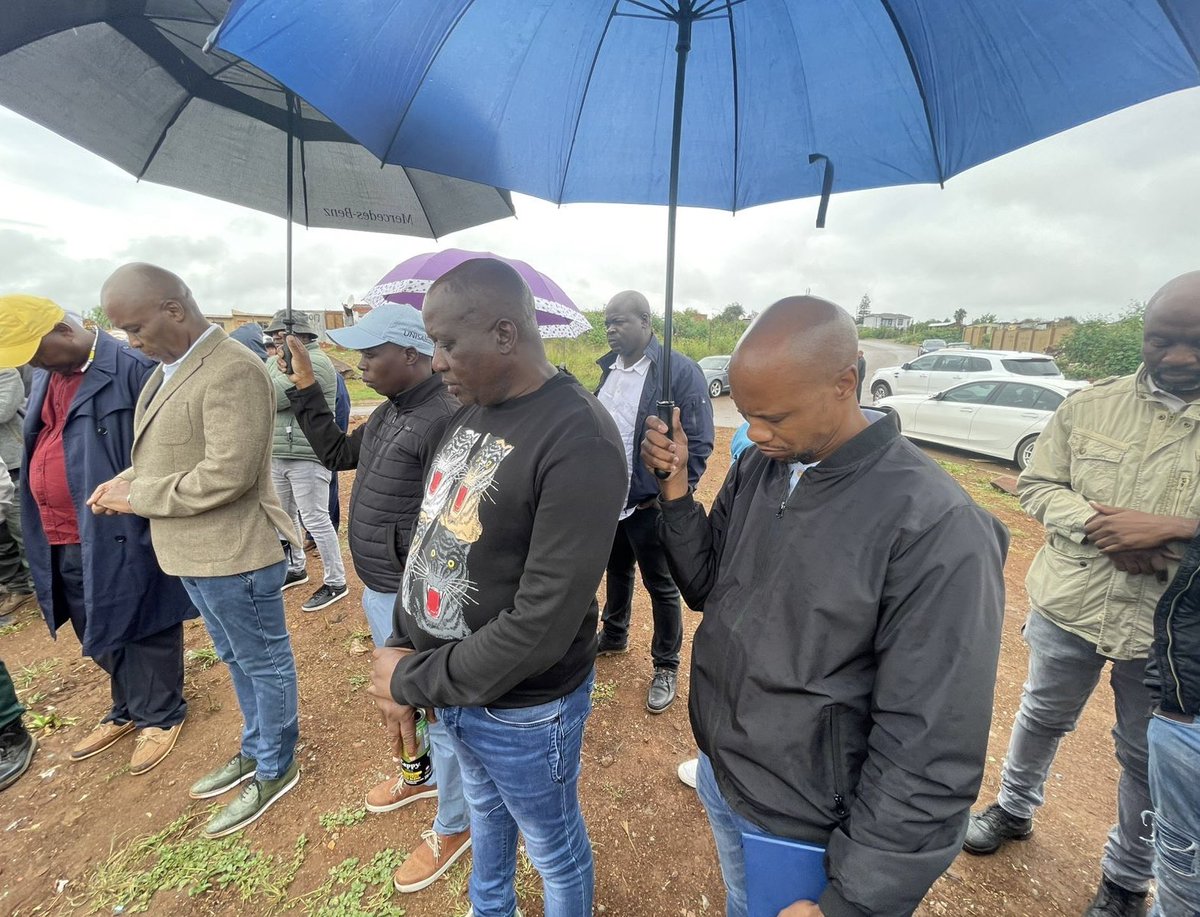 Eugene Modise tweet media