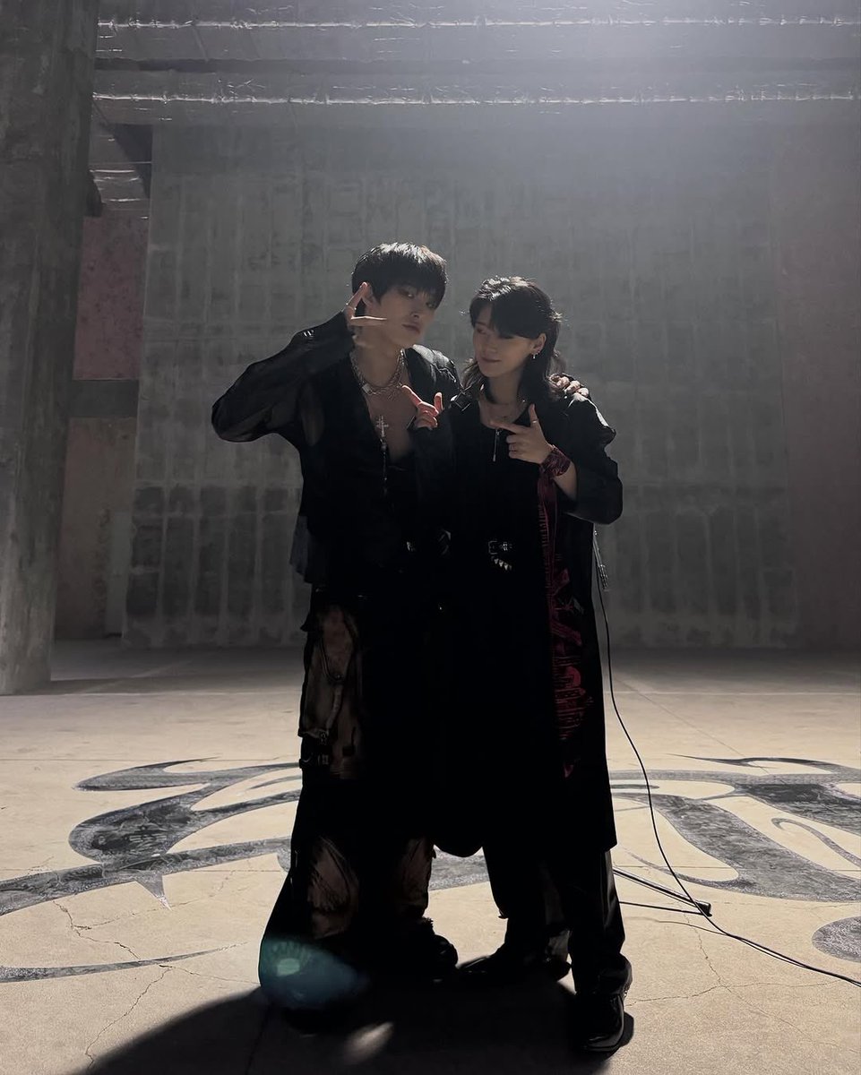 [📷] Mingi with Yunmin

#ATEEZ #에이티즈 #MINGI