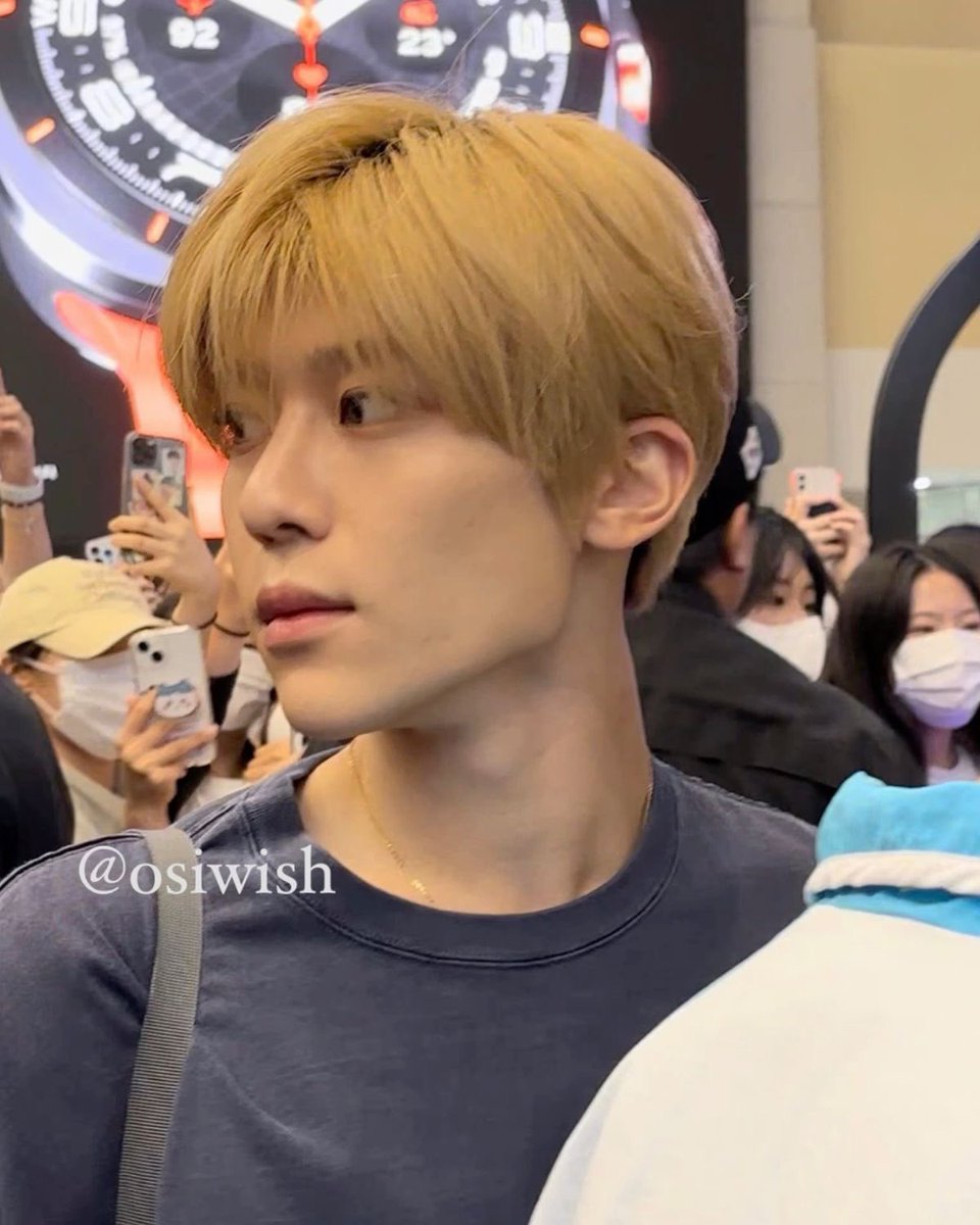 그래 남자는 하악각으로 말하는게 맞지 ㅇㅇ