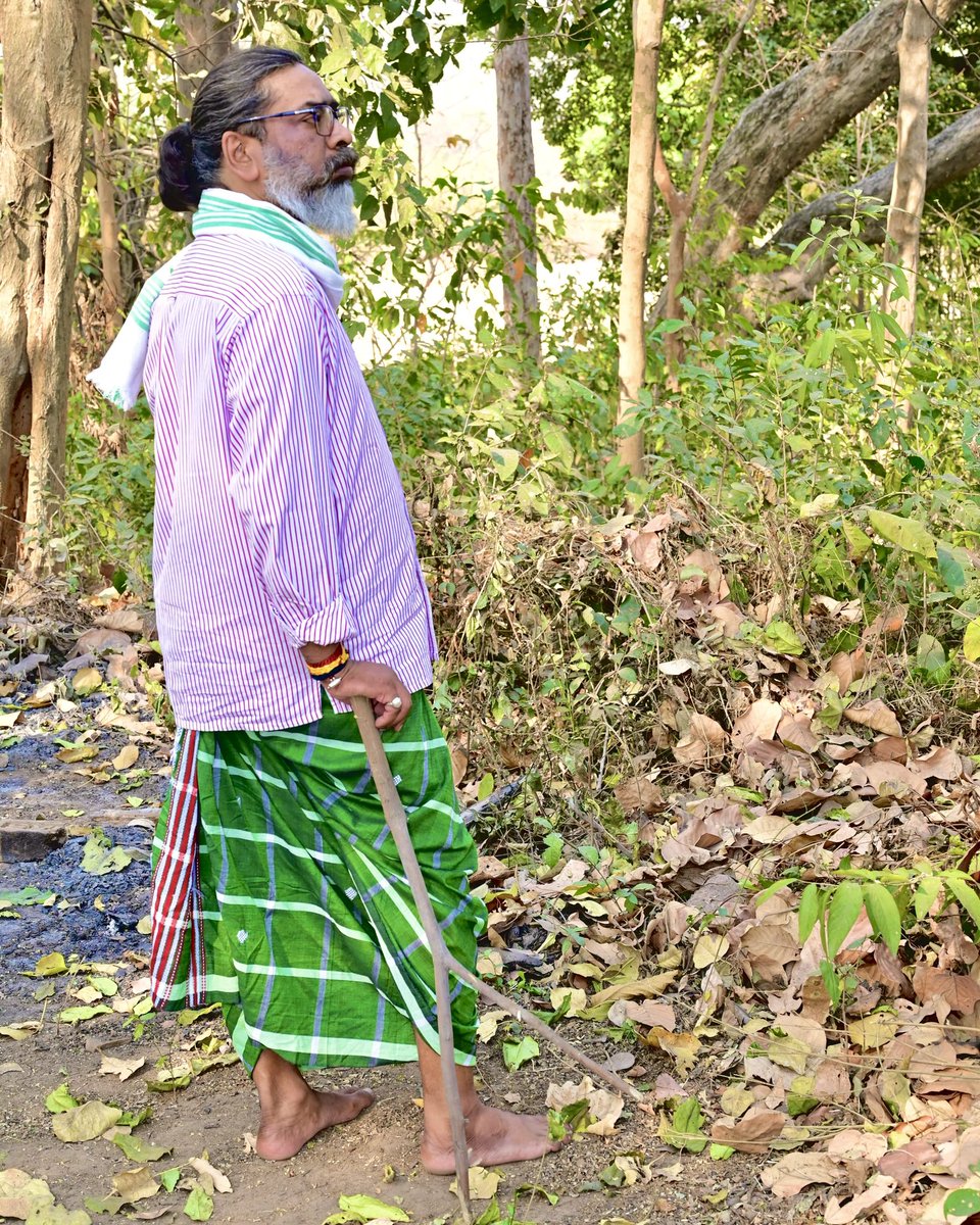 प्रकृति हमारी पहचान, परंपरा हमारी शान।

<a href="/HemantSorenJMM/">Hemant Soren</a>