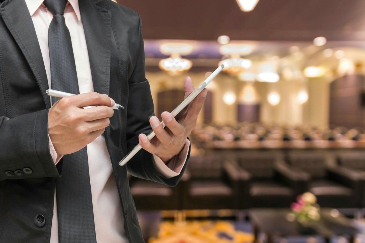 🚨 Hinnoitteletko väärin? Tämä virhe voi maksaa sinulle tuhansia! 🚨

Jos hinnoittelusi perustuu vanhoihin malleihin etkä hyödynnä reaaliaikaista dataa, häviät rahaa joka päivä. Tekoäly ja dynaaminen hinnoittelu ovat jo muuttaneet pelin – oletko mukana?

buff.ly/3D7EvKb