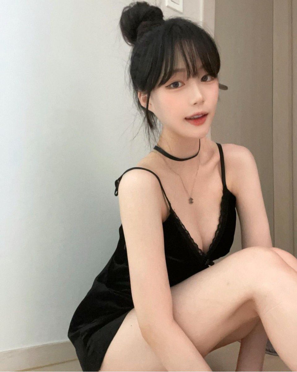 马来西亚约炮
真的不会介意胸小的人妻吗？
本人在寻找长期炮友，学生妹
长期联络为了安全，愿意私讯pm我的TG
#新加坡约炮 #马来西亚约炮