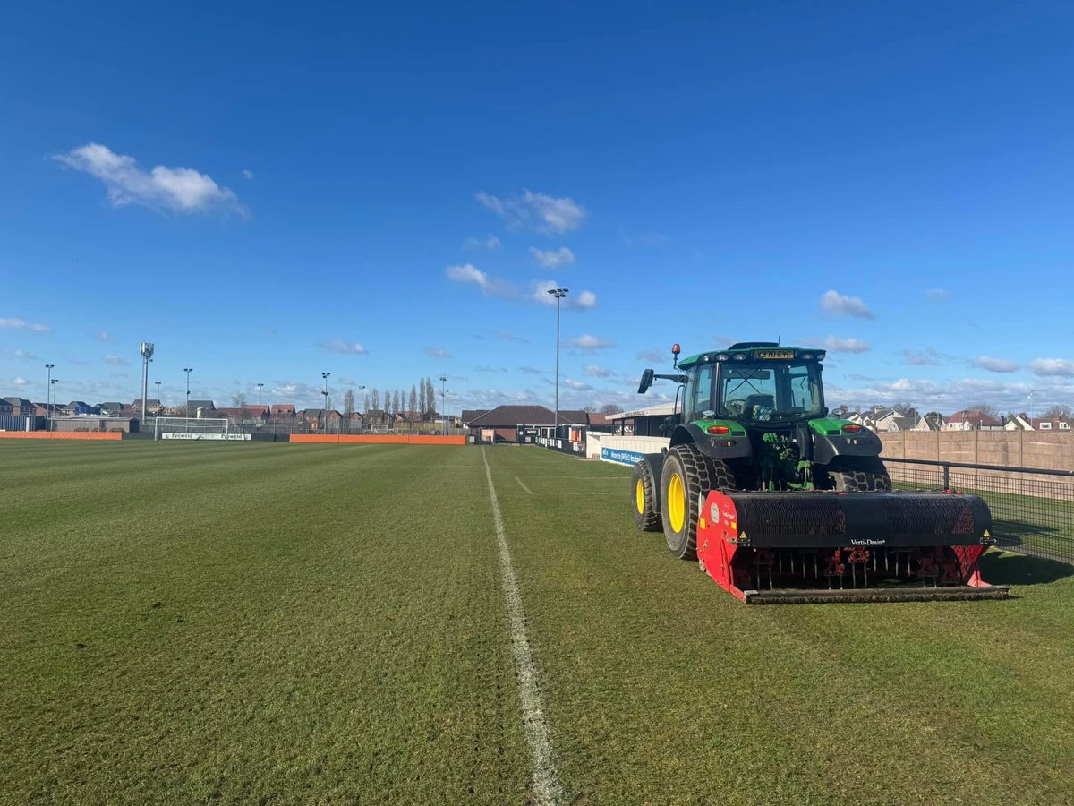 ✅ Improves surface drainage
✅ Reduces soil compaction
✅ Increases root growth
✅ Reduces thatch 
✅ Repairs uneven playing surface 

Just some of the benefits of Verti-Draining!

Get in touch to improve your playing surface!
Bothamsprestige.co.uk
