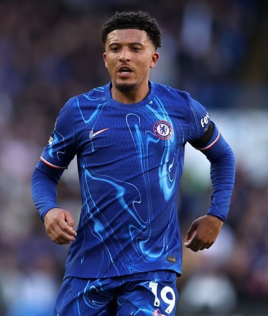 UtdFaithfuls's tweet photo. 🚨🗣 - Fabrizio Romano:

"It's TRUE that Chelsea can pay a fee to Man Utd and NOT proceed with the obligation to buy Jadon Sancho, but that's not their intention as of now.

"Man Utd DON'T want Sancho back. We'll see what happens at the end of the season." 👀 @FabrizioRomano [YT] https://t.co/gKhDJbH6pi