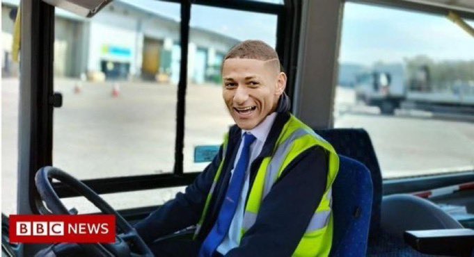 Coach to Wembley anyone?😜🤣