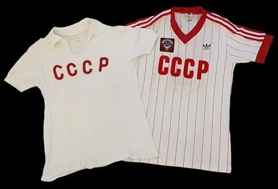 giampabon's tweet image. Lost in time 
#matchworn
#FootballKitDesign
