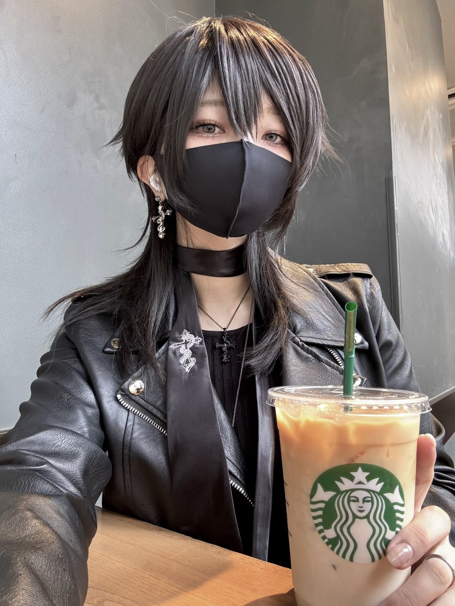 ☕️ദ്ദി ˃ ᵕ ˂ )