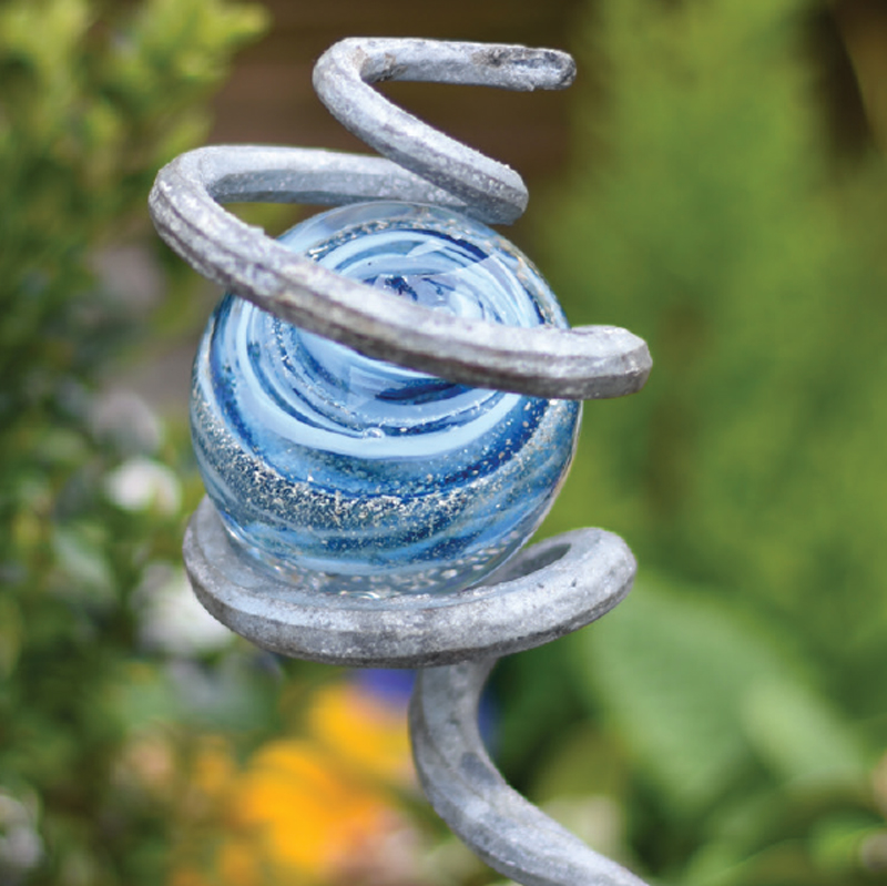 BathAquaGlass's tweet image. Garden Orbs are our most popular memorials!
Our Garden Orbs come encased in a metal stand built to last outdoors
These memorial pieces are perfect for remembering avid gardeners, honouring lost pets.
l8r.it/26J9
#gardenorb #memorialgarden #lostlovedones #rememberance