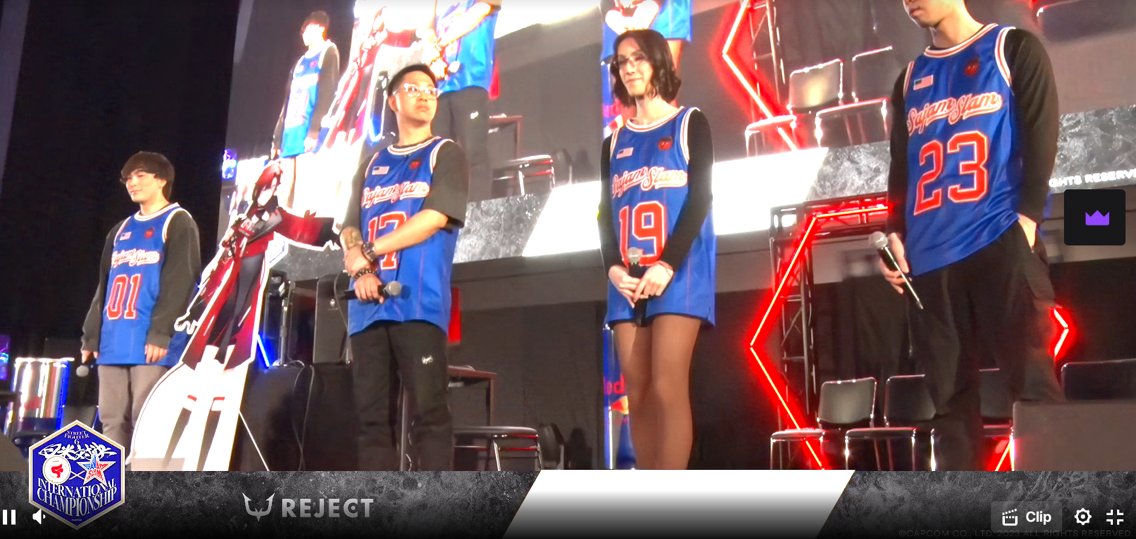 MY QUEEN IS QUEENING ALL OVER THE PLACE <a href="/EskayOW/">eskay</a>