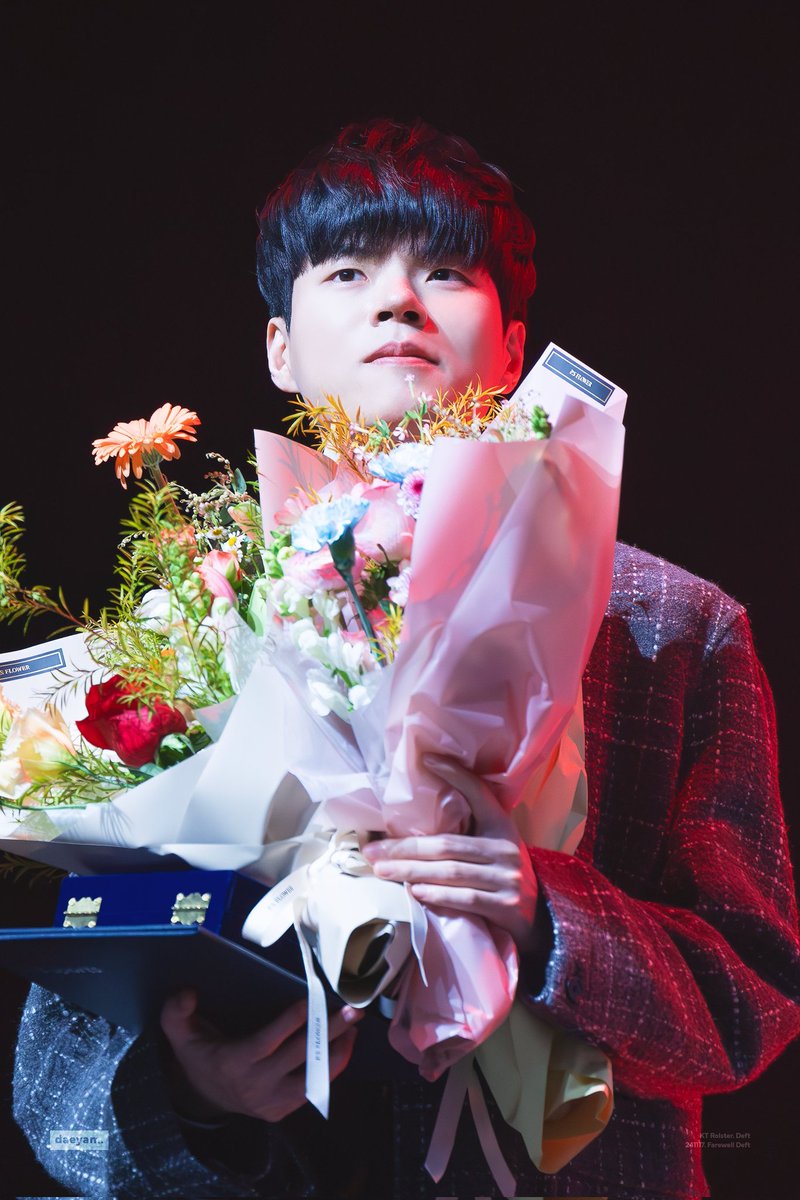 인간화분 라뎊🌷
(1: @ Miyo0124_ / 2: @ dae_yam)